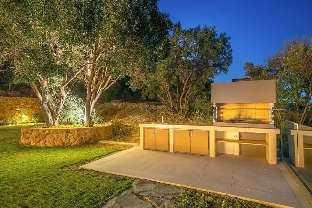 Echos Villa アルゴストリオン ギリシャ